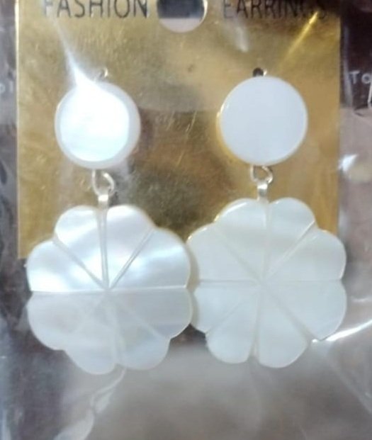 Flower Carved Shell Earrings
